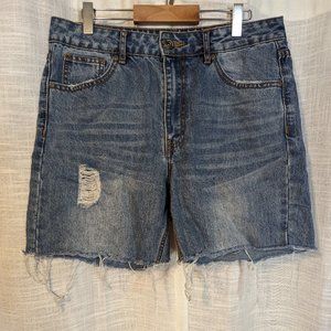 Cutoff denim shorts